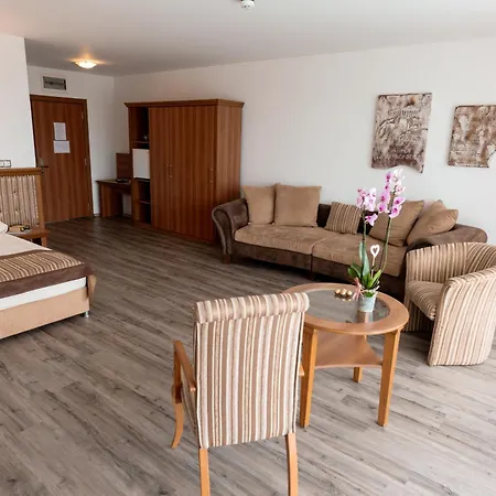Aphrodite Hotel 4*