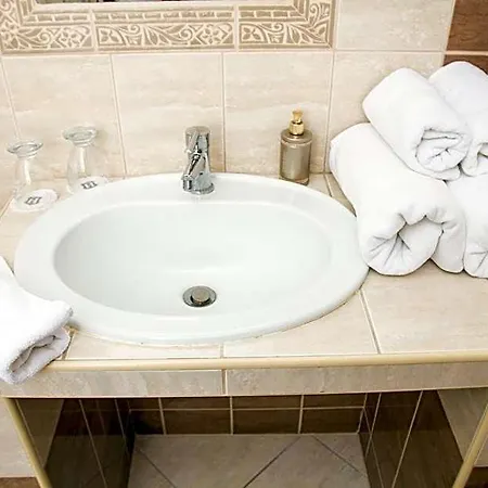 Aphrodite Hotel