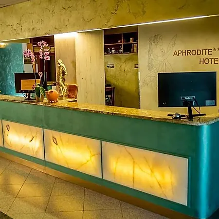 Aphrodite Hotell 4*